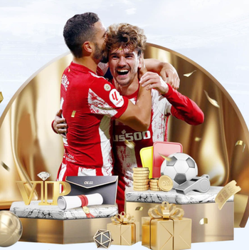 比赛第24分钟，严鼎皓铲球犯规，马宁果断出示黄牌